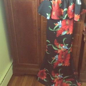 Beautiful and unique full length dress.